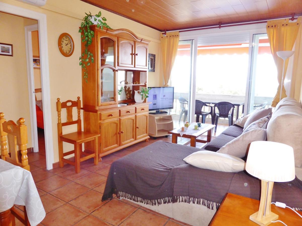 Apartamentos Cye 009 Punta Del Cavall سالو المظهر الخارجي الصورة