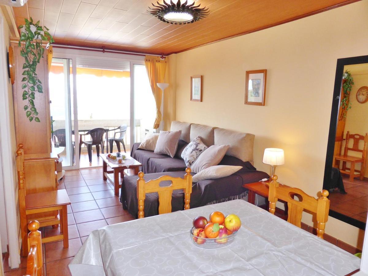 Apartamentos Cye 009 Punta Del Cavall سالو المظهر الخارجي الصورة