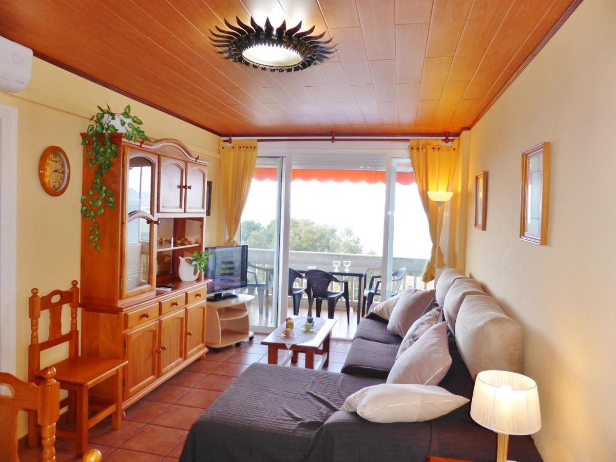 Apartamentos Cye 009 Punta Del Cavall سالو المظهر الخارجي الصورة